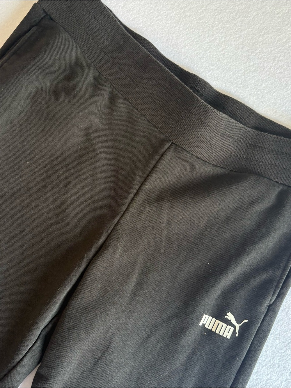 PUMA 851826-01 Women’s Essentials Black Sweatpants/Joggers Size L With Pockets